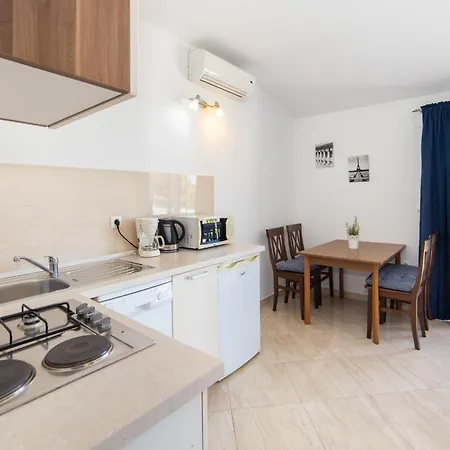 Tilda Apartment
